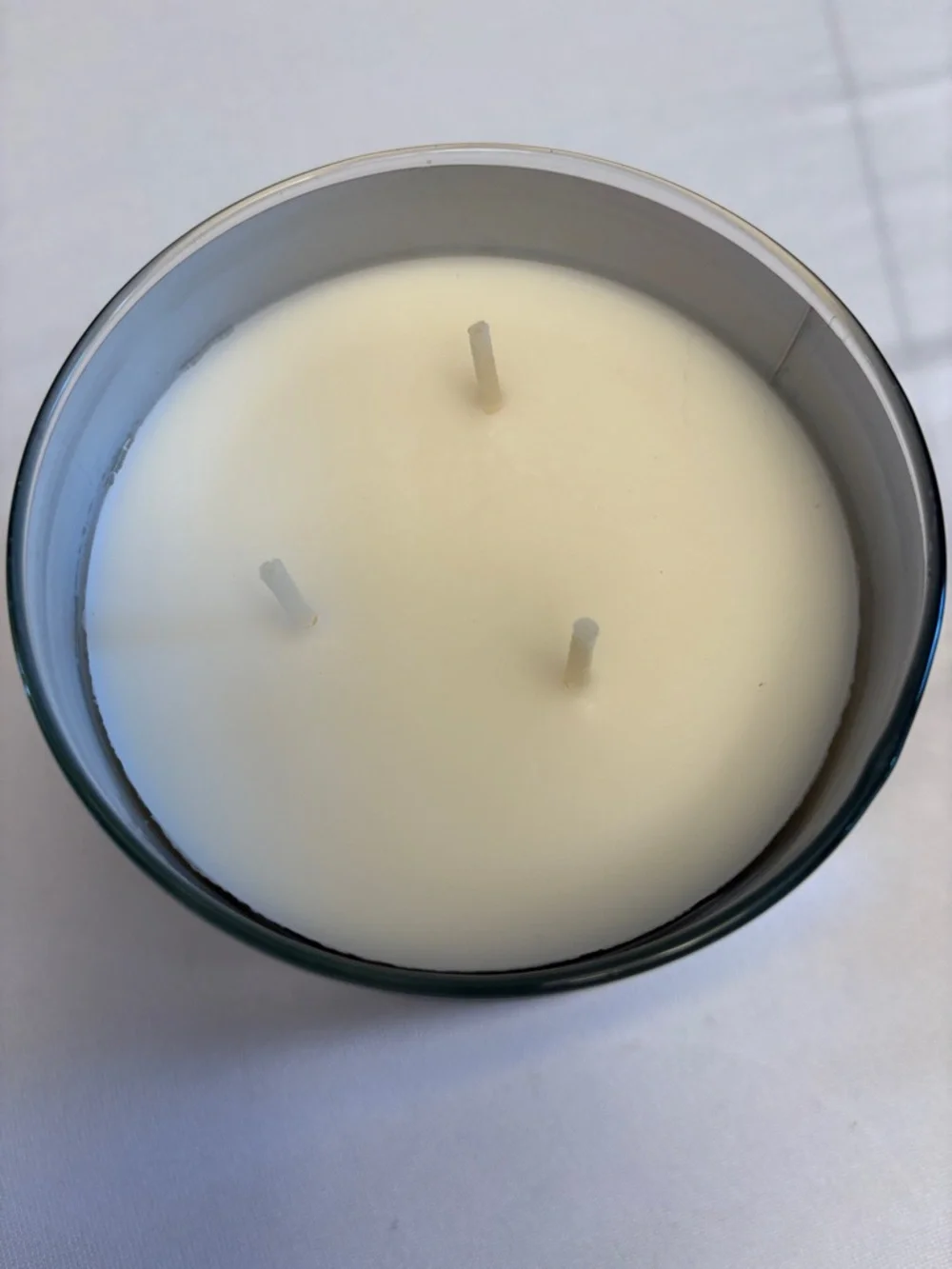 Bath & Body Works Vampire Blood Red Candle with Silver Spiderweb Trim Skull lid - Picture 5 of 6
